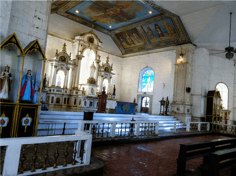 Marabut — church interior